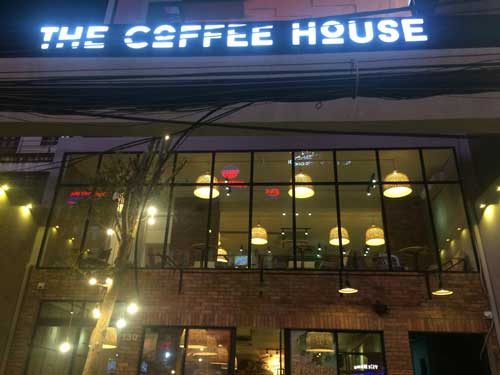 sua quan cafe the coffee house