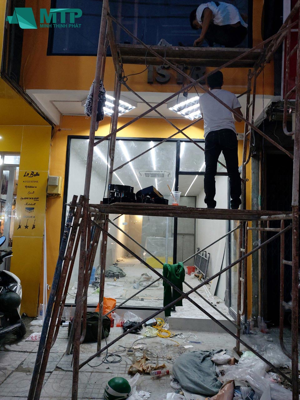 Cải tạo sửa chữa Shop Thời Trang K300 Tân Bình